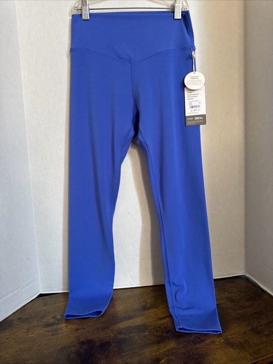 Vuori Pants - Size M Vuori All The Feels Legging, Indigo Bright Iris Leggings Vuori Pants NEW